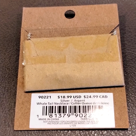 Cubic Zirconia Silver Necklace  Whale Tail Necklace Amanda Blu NWT - Picture 5 of 8